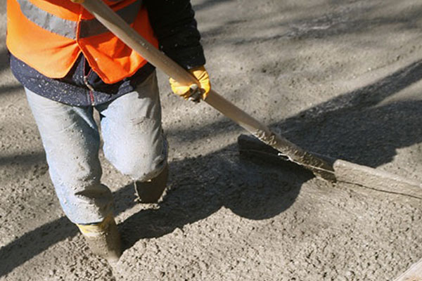 How Retarders Improve Workability In Concrete Mixtures?