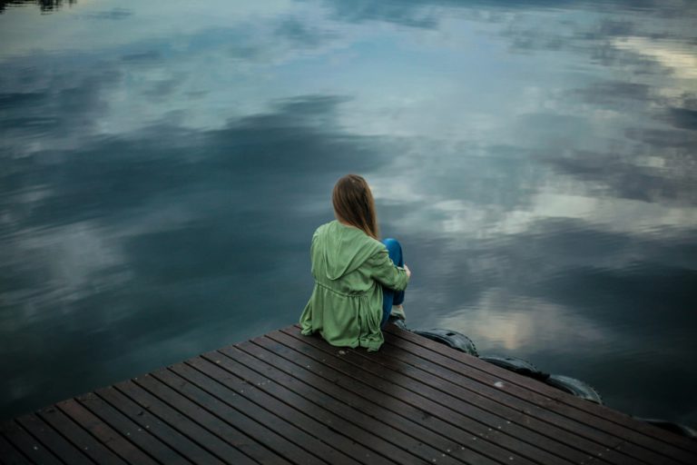 Living With Less Noise In A World That Never Pauses